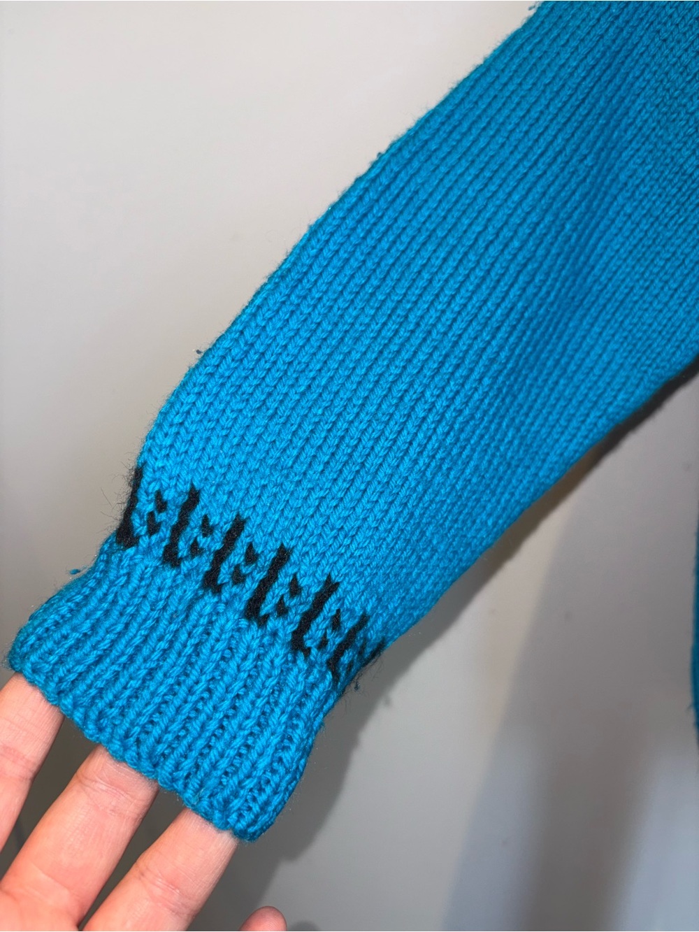 Handmade Knit Blue Crewneck Pullover Sweater Truck Motif Toddler Boy - Picture 3 of 9